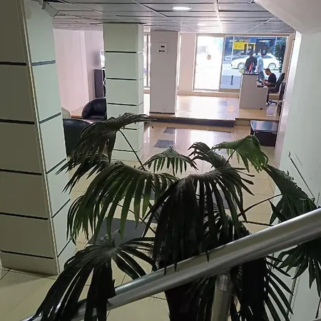 Grand Clover Hotel