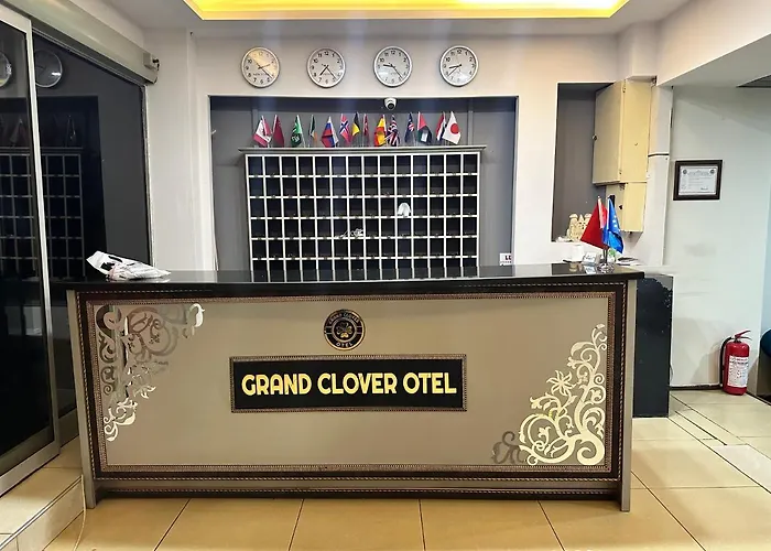 Grand Clover 3*